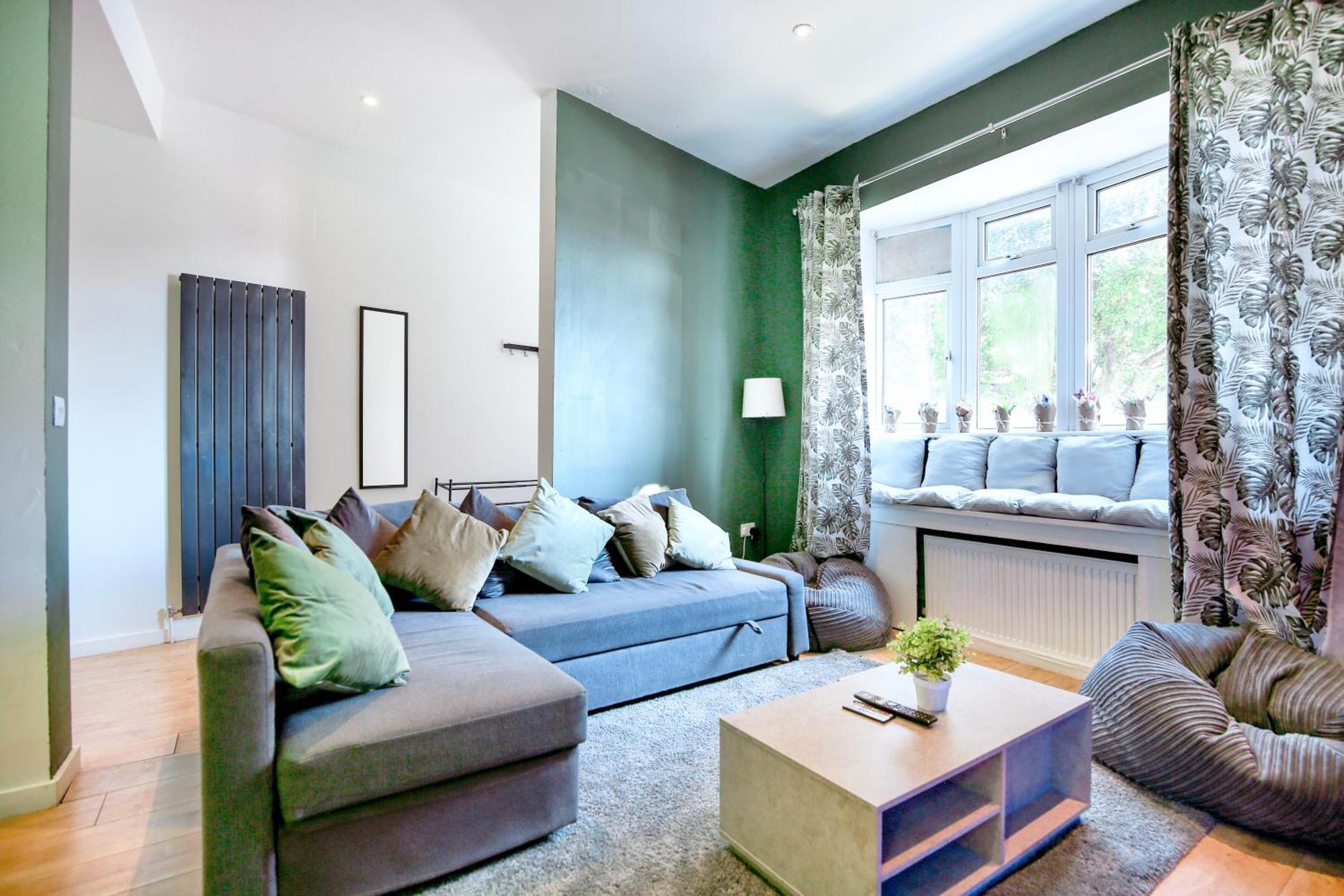 Three Bedroom House By Peacegrove Homes Short Lets & Serviced Accommodation Brighton With Free Wifi & Pet Friendly Buitenkant foto