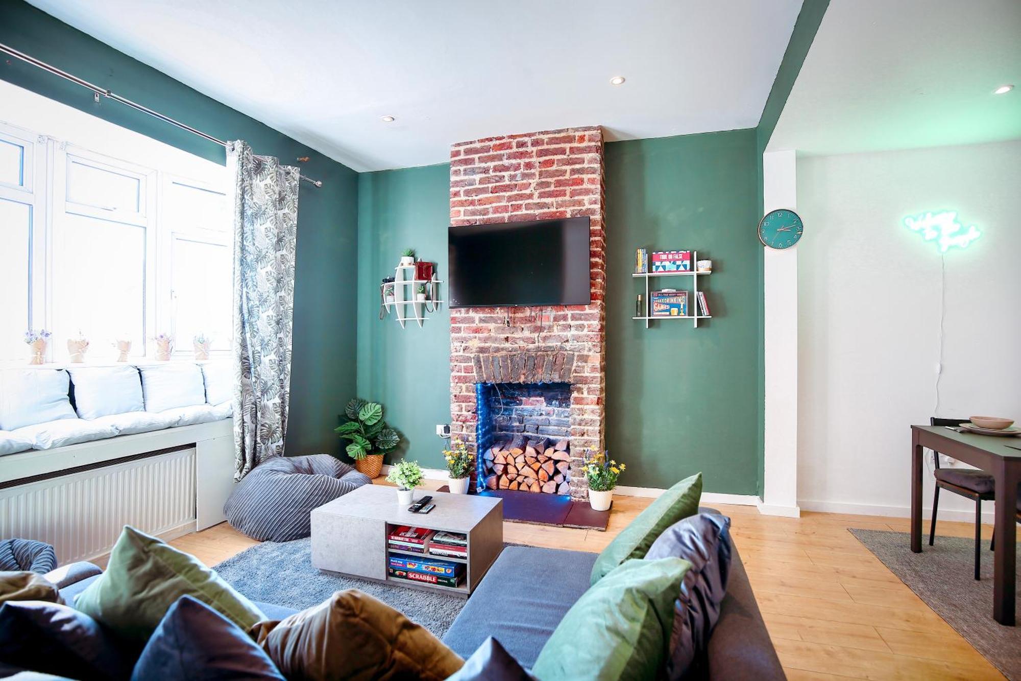 Three Bedroom House By Peacegrove Homes Short Lets & Serviced Accommodation Brighton With Free Wifi & Pet Friendly Buitenkant foto